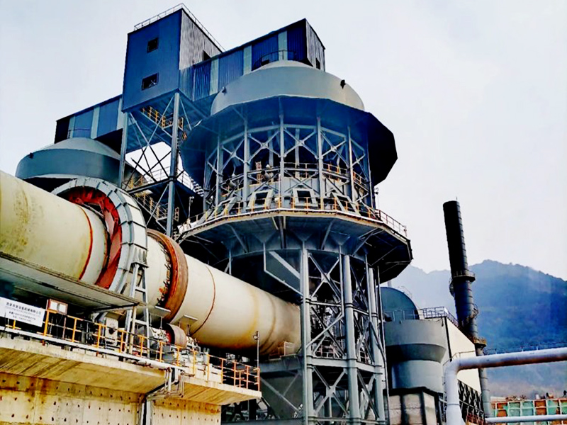 氧化鋅回轉窯.jpg 氧化鋅回轉窯.jpg