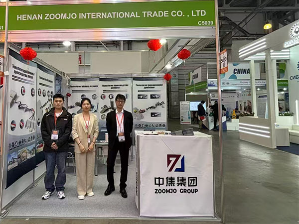 展會(huì)現(xiàn)場(chǎng).jpg 展會(huì)現(xiàn)場(chǎng).jpg