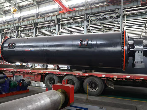 江西上繞黑滑石磨粉生產線設備發貨